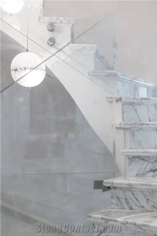 Statuario Carrara Marble Staircase
