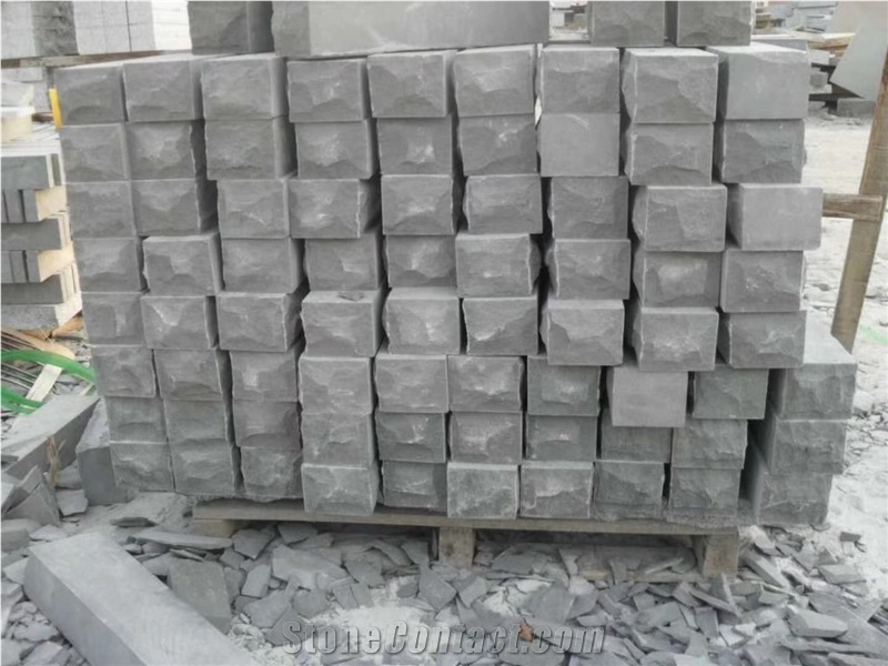 Bush-Hammered Grey Sandstone Paving Tiles and Cube Stone for Flooring