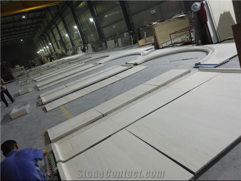 Moca Cream Veneer Composited with Aluminum Honeycomb for Wall Cladding