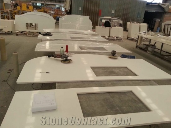 Sq028 Pure White Quartz Kitchen Countertop Undermounted Sink