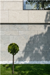 Transylvania Gray Limestone Wall and Floor Tiles