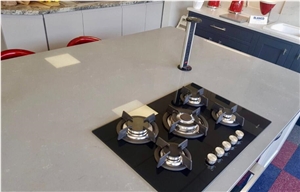 Marble Imitation Quartz Stone Surfaces with Eased Edge