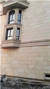 New G682 Polished Flooring Golden Yellow Granite Tiles
