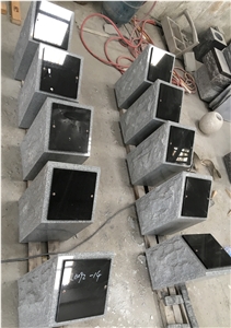 Granite Private Columbarium Design for Cemetery Garden