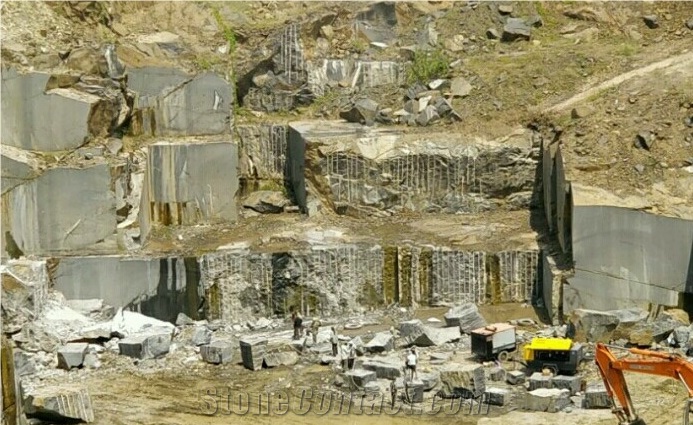 Jet Black Granite Block, India Black Granite