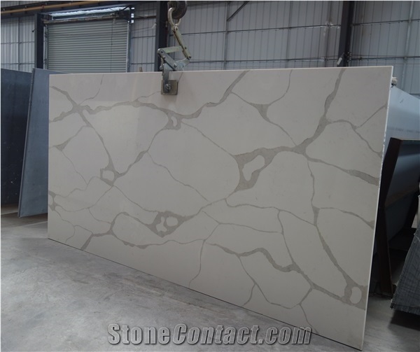 China White Quartz Engineered Stone Artificial Slab Floor Wall Project