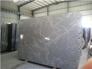 Kashmir White Granite Slabs & Tiles for Wall and Floor Decoration