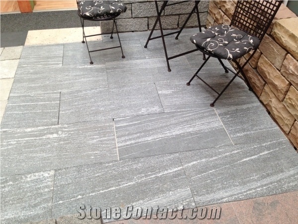 Negro Santiago Granite Patino Pavement Tiles for Garden Hotel