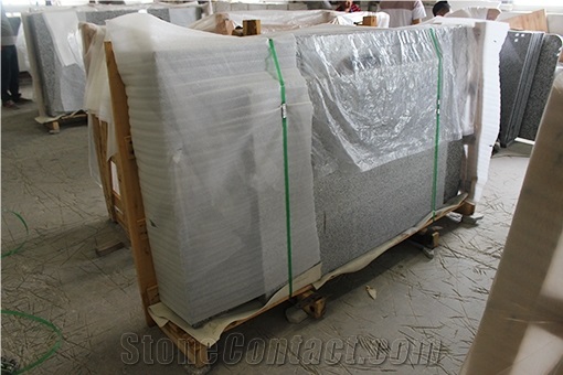 China New Granite Peddy Pearl or New G640 Granite Commercial Counters