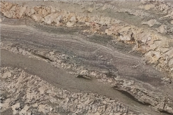 Netuno Bordeaux Granite Slabs