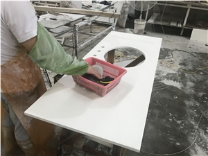 Pure White Quartz Bath Countertop from Factory Directly Supply Moreonyx
