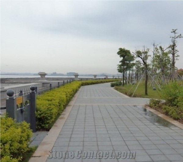G654 Granite Dark Grey Flamed,Sawn Cut Paving /Cube Building Stone