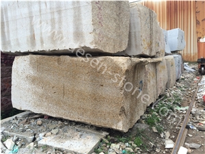 G682 Yellow Sand/Golden Sunset/Giallo Rustic Granite Stone Blocks