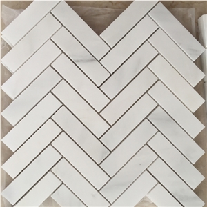 White Carrara Marble Polished Herringbone Type Design Mosaic Tiles