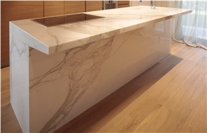 Calacatta Carrara Bath Design
