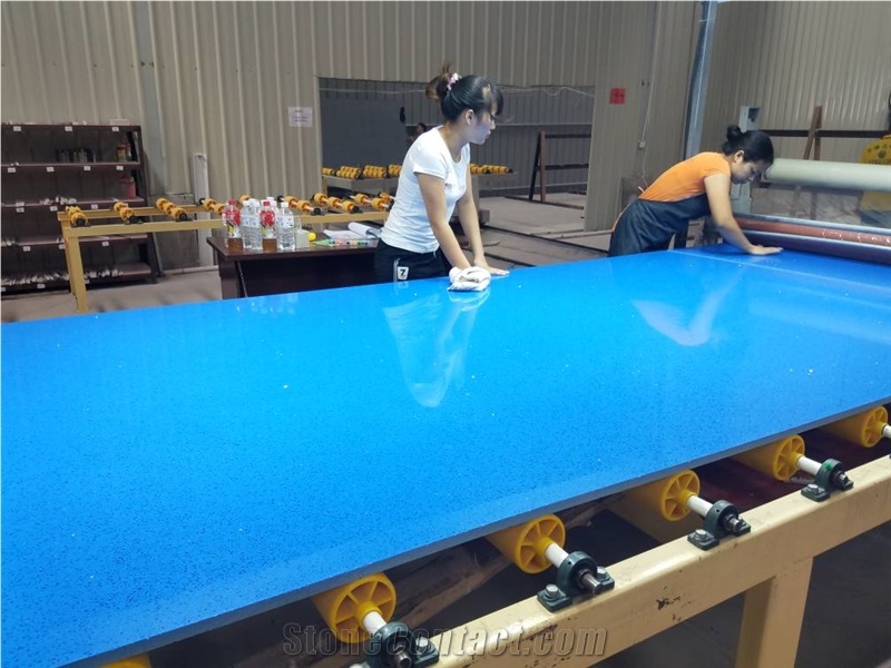 Crystal White and Blue Quartz Stone Slabs