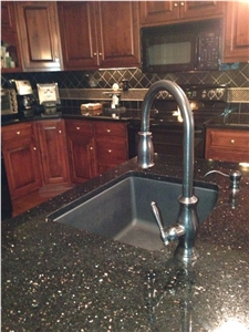 Warangal Golden Black Galaxy Granite Kitchen Island Countertops