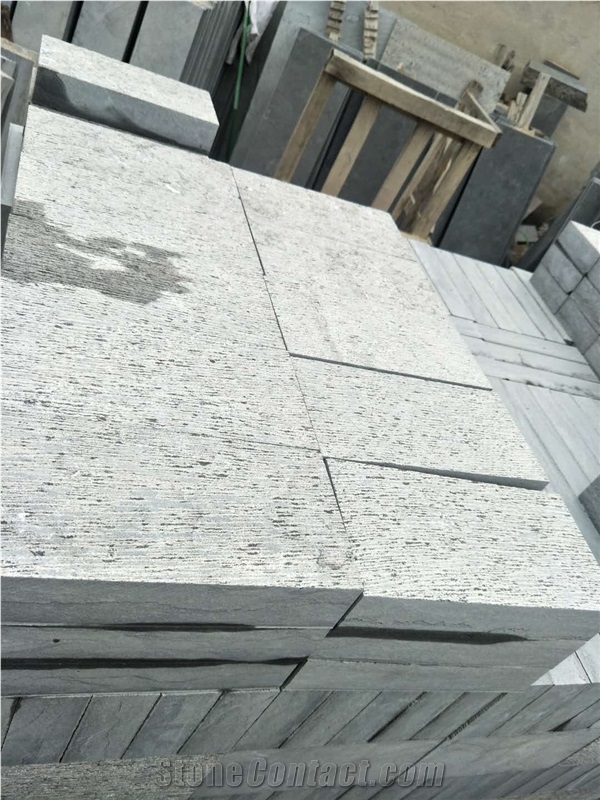 China Blue Stone Tiles Longyan Finishing Chiseled Jining Jiaxiang