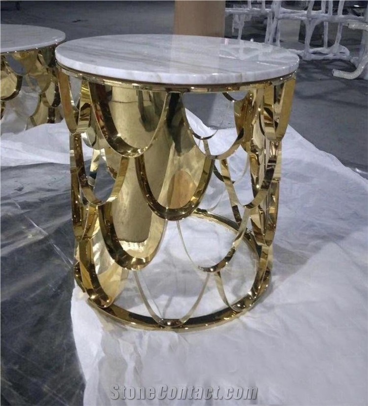 Custom Design Marble Round Tables on Stainless Steel Shelf