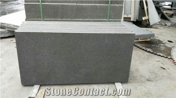 China New G684 Black Basalt Flamed Waterjet Brushed Floor Tiles