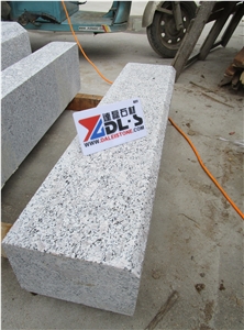 Zhaoyuan Pearl Flower G383 Cheap Grey Granite Flamed Bevel Road Kerbs
