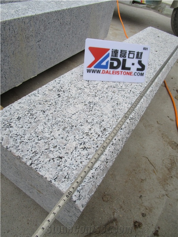 Zhaoyuan Pearl Flower G383 Cheap Grey Granite Flamed Bevel Road Kerbs