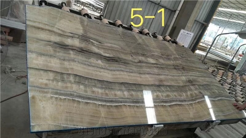 Onyx Velluto Onice Slabs & Tiles Onixplus Glass Backlite Ceiling