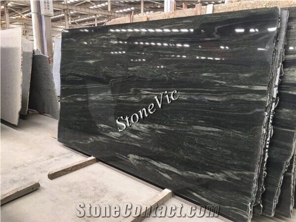 China New Granite Crown Green Slabs&Tiles Good Quality Best Peice Hot