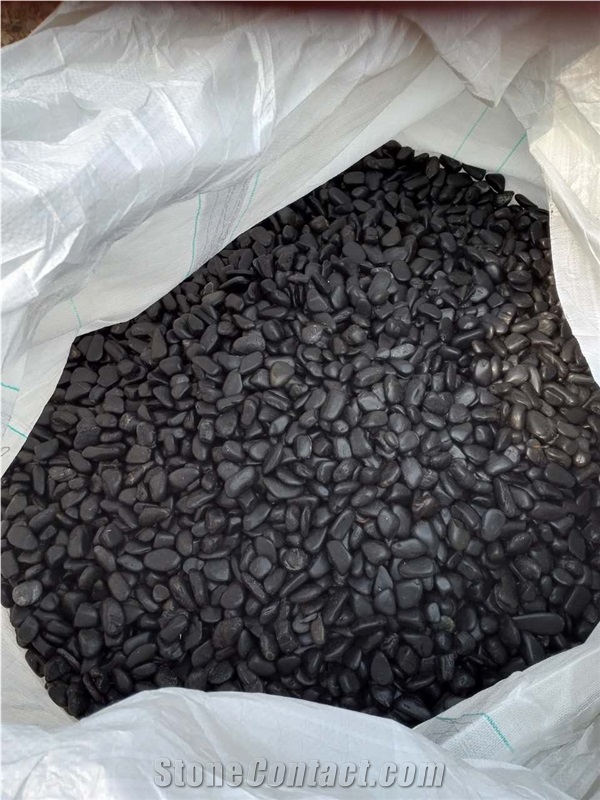 Black Natural Pebble Stone