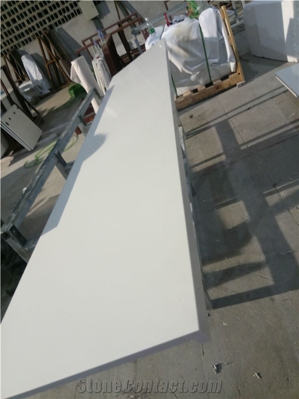 Light White Quartz Countertop / Hot Sale Kitchen Work Tops