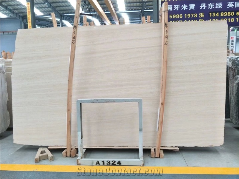 Light Beige Travertine Slab for Wall and Floor Covering