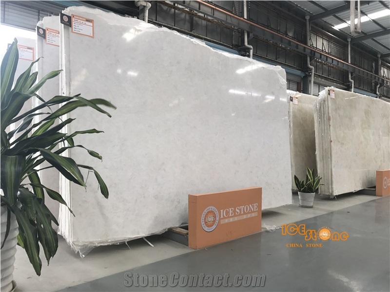 Pure White Onyx Slabs/Chinna Decoration Building Material/Good Backlit