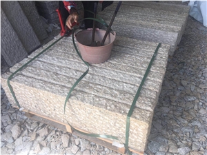 Golden Rusty Granite Pineapple G682 Curbstone