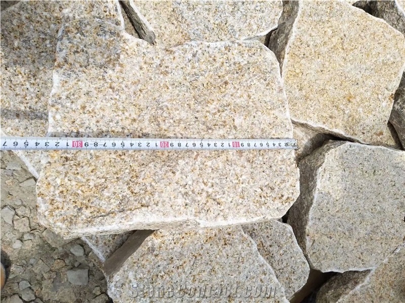 Sawn Cut Random Edges G682 Granite Pavers Rusty Granite Landscaping Stones