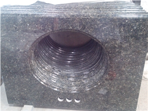 Popular Verde Ubatuba Green Granite Ogee Edge Finish Bathroom Tops