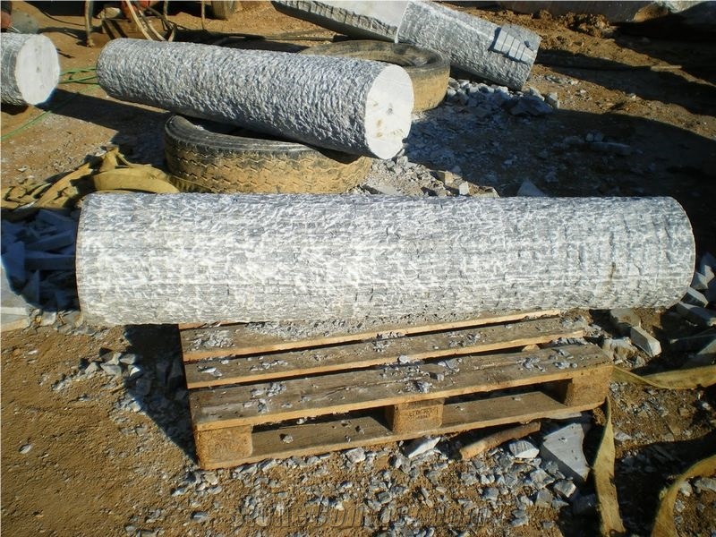Pilion Quartzite Columns
