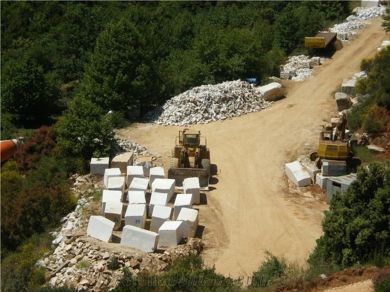 Sykis-Pilion Quartzite Blocks