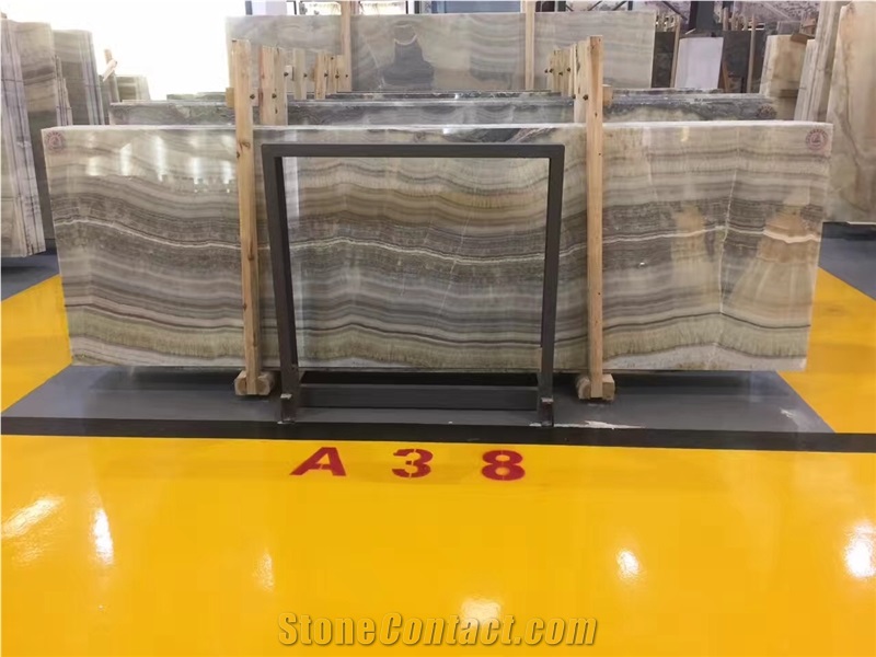 Onyx Fantastico Slabs