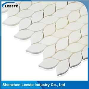 White Irregular Leaf Shape Royal White Marble Mosaic Tile for Bathroom