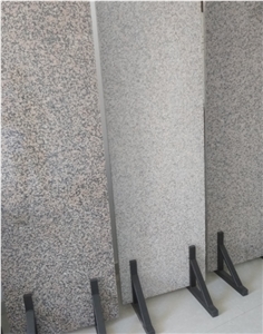Saolin Hong Granite Slabs & Tiles