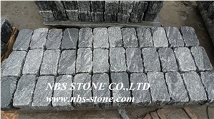 Nero Santiago Granite Palisade