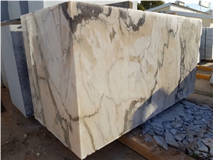 Estremoz Creme Venato Marble Blocks Estremoz Creme Venato Marble Blocks