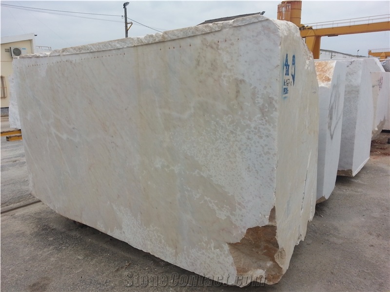 Estremoz Creme Venato Marble Blocks