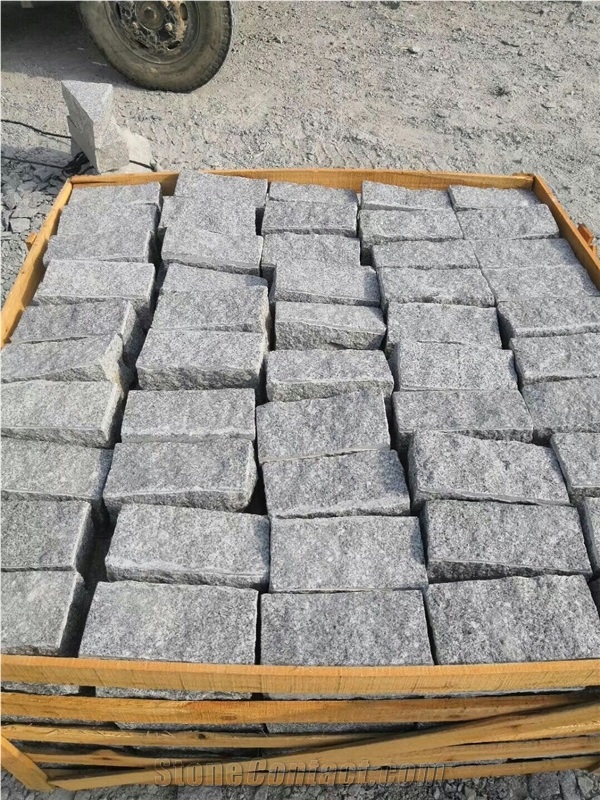 China Granite Cobble Stone for Floor Covering