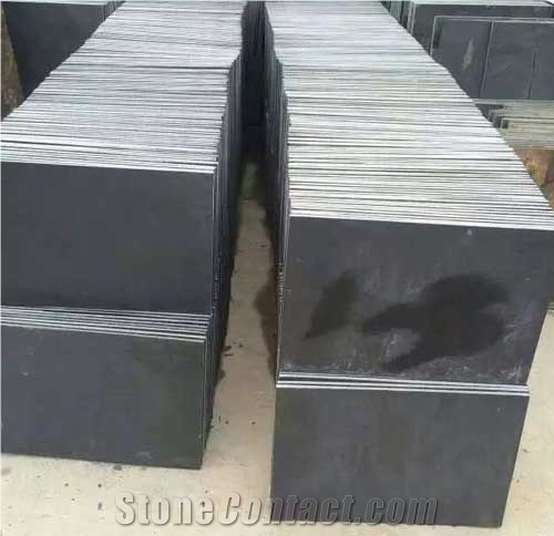Natural Black Slate Natural Split Finish Tiles
