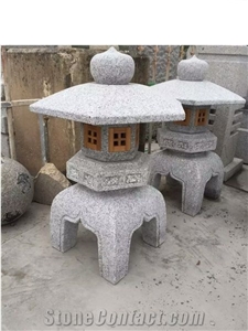 Japanese Stone Lantern Kodai Yukimi with Wooden Frames, Yukimi Gata