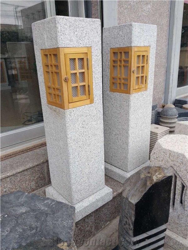 Michi Shi Rube Granites Stones Lights Lanterns, Japanese Style Lantern