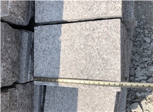 G617 Padang Pink Pearl Granite Paving Cubes
