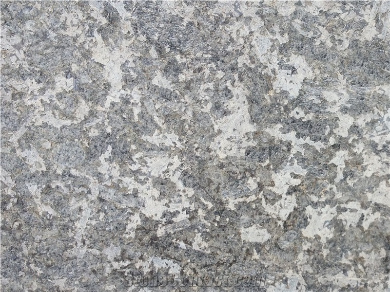 Neverovskiy Labradorite (Black Ice) Tiles, Flamed Finishing