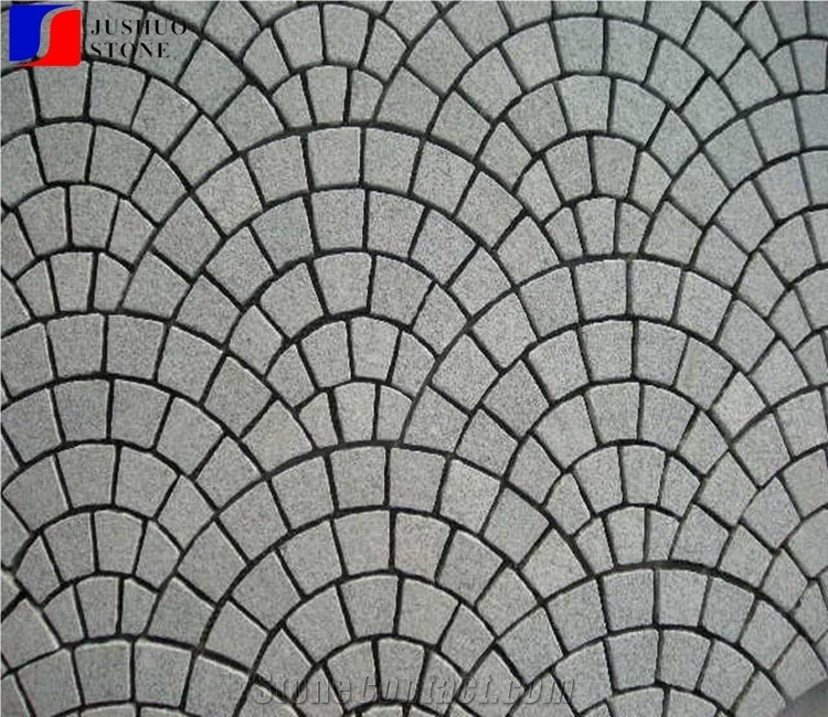 Fan Shaped G603 Sesame Grey Granite Cube Stone Pavers Set on Mesh